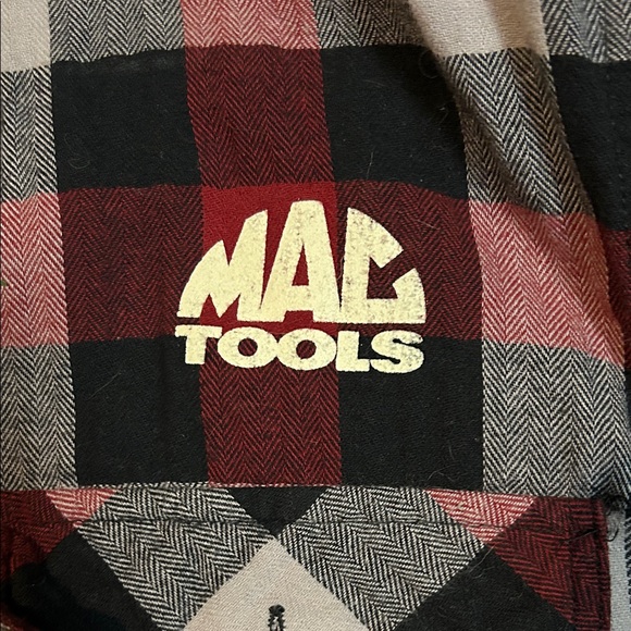 Mac Tools Men's Red and Black Button Down Shirt - Picture 4 of 5